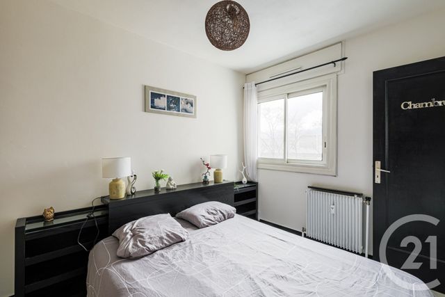 Appartement T2 à vendre - 2 pièces - 44.0 m2 - GRENOBLE - 38 - RHONE-ALPES - Century 21 Victor Hugo