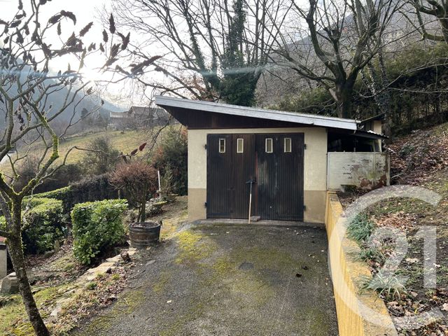 Appartement T4 à louer - 4 pièces - 103.82 m2 - VEUREY VOROIZE - 38 - RHONE-ALPES - Century 21 Victor Hugo