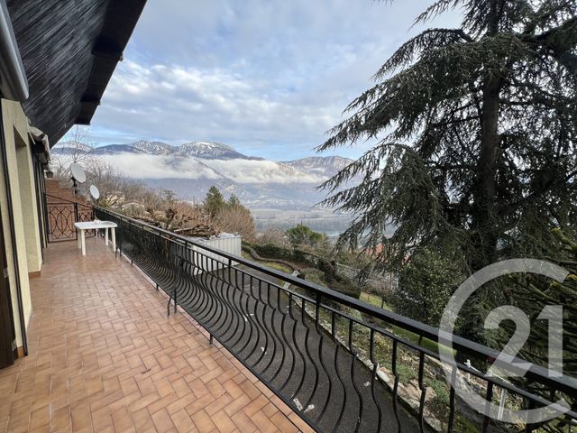 Appartement T4 à louer - 4 pièces - 103.82 m2 - VEUREY VOROIZE - 38 - RHONE-ALPES - Century 21 Victor Hugo