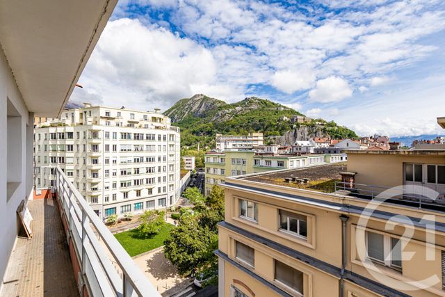 Appartement T3 à vendre - 3 pièces - 97.03 m2 - GRENOBLE - 38 - RHONE-ALPES - Century 21 Victor Hugo