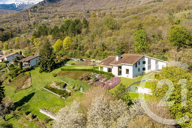 maison à vendre - 7 pièces - 253.0 m2 - CLAIX - 38 - RHONE-ALPES - Century 21 Victor Hugo