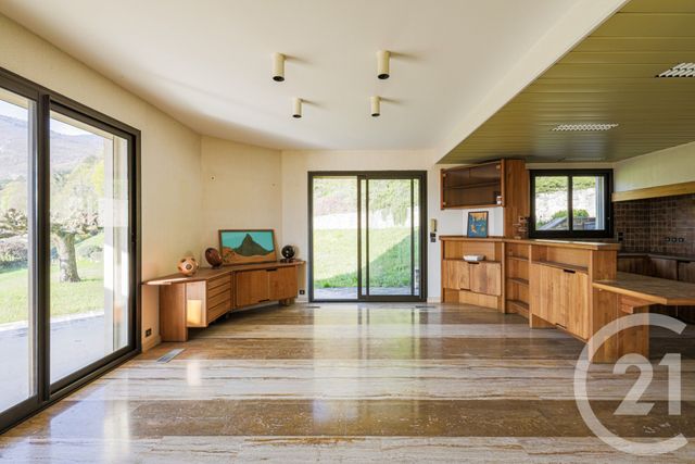 maison à vendre - 7 pièces - 253.0 m2 - CLAIX - 38 - RHONE-ALPES - Century 21 Victor Hugo