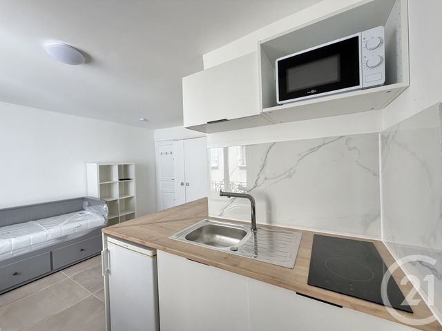 Appartement Studio à louer - 1 pièce - 16.83 m2 - GRENOBLE - 38 - RHONE-ALPES - Century 21 Victor Hugo