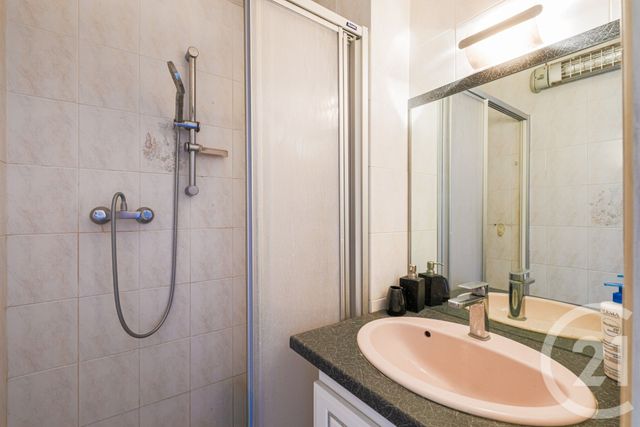 Appartement T2 à vendre - 2 pièces - 46.0 m2 - SEYSSINET PARISET - 38 - RHONE-ALPES - Century 21 Victor Hugo