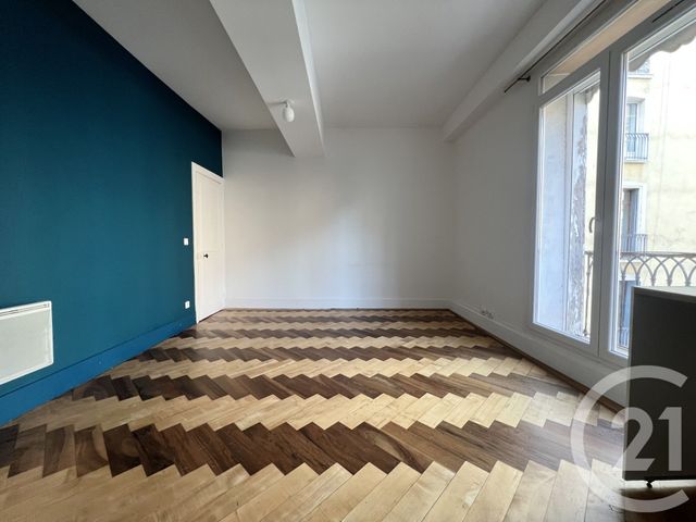 Appartement T2 à louer - 2 pièces - 38.75 m2 - GRENOBLE - 38 - RHONE-ALPES - Century 21 Victor Hugo