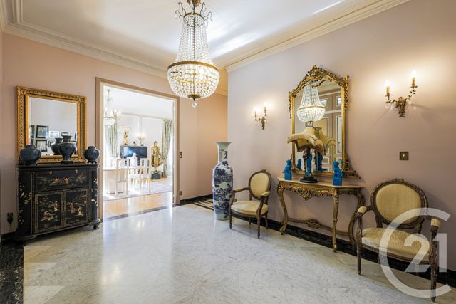 Appartement F4 à vendre - 4 pièces - 129.0 m2 - GRENOBLE - 38 - RHONE-ALPES - Century 21 Victor Hugo