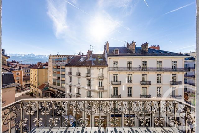 Appartement F4 à vendre - 4 pièces - 129.0 m2 - GRENOBLE - 38 - RHONE-ALPES - Century 21 Victor Hugo