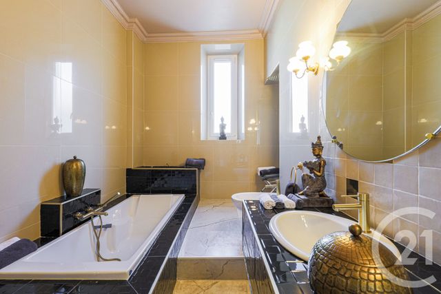 Appartement F4 à vendre - 4 pièces - 129.0 m2 - GRENOBLE - 38 - RHONE-ALPES - Century 21 Victor Hugo