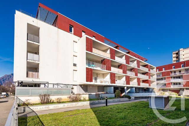 Appartement T4 à vendre - 4 pièces - 79.0 m2 - GRENOBLE - 38 - RHONE-ALPES - Century 21 Victor Hugo