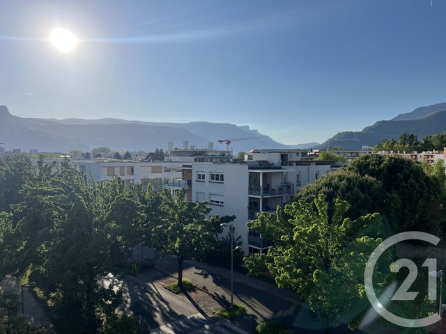 Appartement T2 à louer - 2 pièces - 30.68 m2 - ST MARTIN D HERES - 38 - RHONE-ALPES - Century 21 Victor Hugo