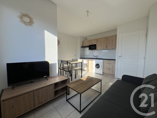 Appartement T2 à louer - 2 pièces - 30.68 m2 - ST MARTIN D HERES - 38 - RHONE-ALPES - Century 21 Victor Hugo