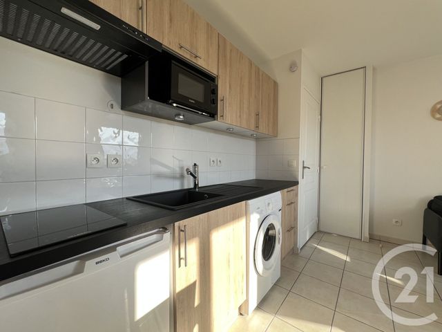 Appartement T2 à louer - 2 pièces - 30.68 m2 - ST MARTIN D HERES - 38 - RHONE-ALPES - Century 21 Victor Hugo