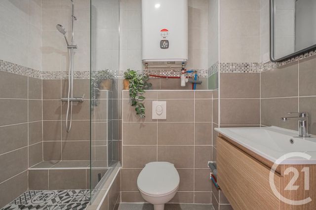 Appartement F1 à vendre - 1 pièce - 36.27 m2 - GRENOBLE - 38 - RHONE-ALPES - Century 21 Victor Hugo