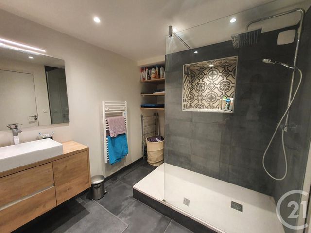 Appartement T2 à louer - 2 pièces - 51.31 m2 - GRENOBLE - 38 - RHONE-ALPES - Century 21 Victor Hugo