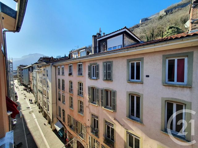 Appartement T2 à louer - 2 pièces - 51.31 m2 - GRENOBLE - 38 - RHONE-ALPES - Century 21 Victor Hugo