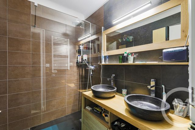 Appartement T3 à vendre - 3 pièces - 80.59 m2 - GRENOBLE - 38 - RHONE-ALPES - Century 21 Victor Hugo