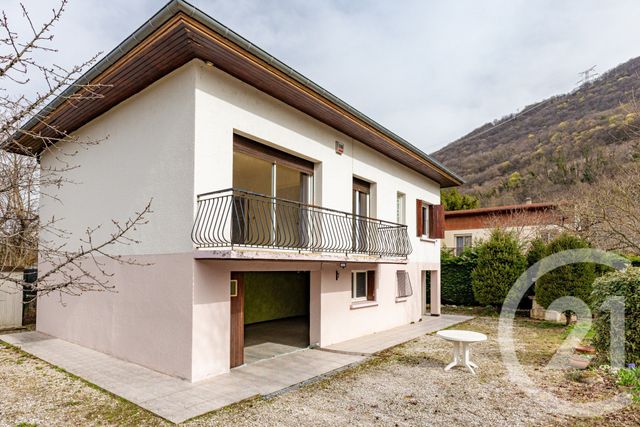 maison à vendre - 5 pièces - 92.0 m2 - JARRIE - 38 - RHONE-ALPES - Century 21 Victor Hugo