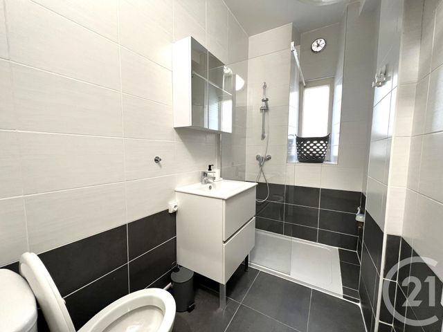 Appartement T2 à louer - 2 pièces - 40.06 m2 - GRENOBLE - 38 - RHONE-ALPES - Century 21 Victor Hugo