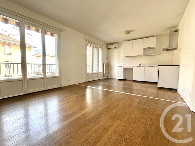 Appartement T3 à louer - 3 pièces - 66.0 m2 - GRENOBLE - 38 - RHONE-ALPES - Century 21 Victor Hugo