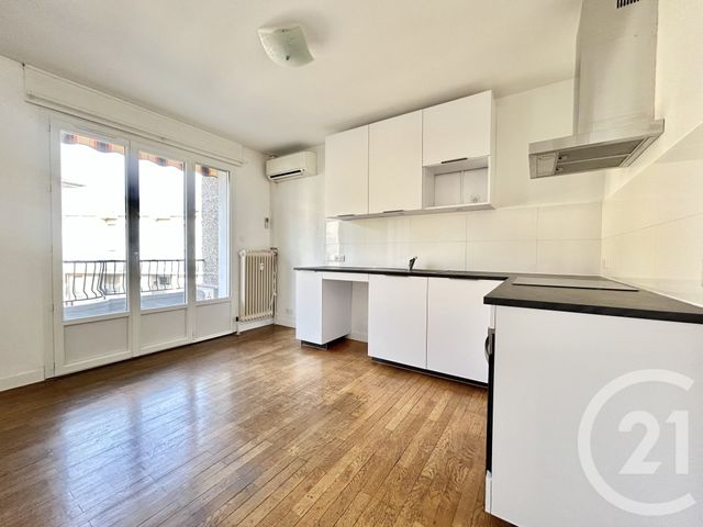Appartement T3 à louer - 3 pièces - 66.0 m2 - GRENOBLE - 38 - RHONE-ALPES - Century 21 Victor Hugo