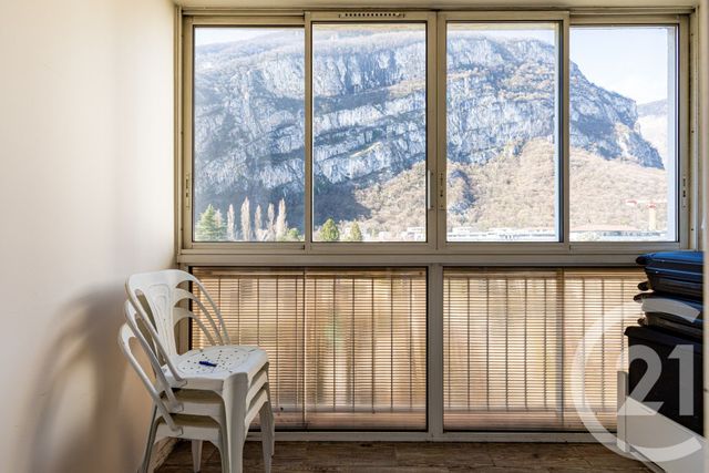 Appartement F3 à vendre - 3 pièces - 70.87 m2 - SASSENAGE - 38 - RHONE-ALPES - Century 21 Victor Hugo