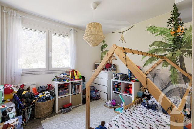 Appartement F3 à vendre - 3 pièces - 70.87 m2 - SASSENAGE - 38 - RHONE-ALPES - Century 21 Victor Hugo