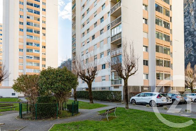 Appartement F3 à vendre - 3 pièces - 70.87 m2 - SASSENAGE - 38 - RHONE-ALPES - Century 21 Victor Hugo