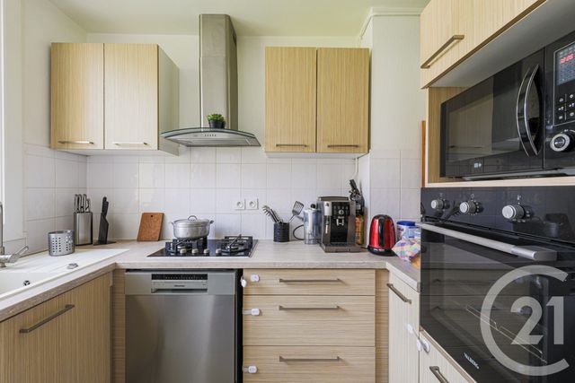 Appartement T4 à vendre - 3 pièces - 69.13 m2 - MEYLAN - 38 - RHONE-ALPES - Century 21 Victor Hugo