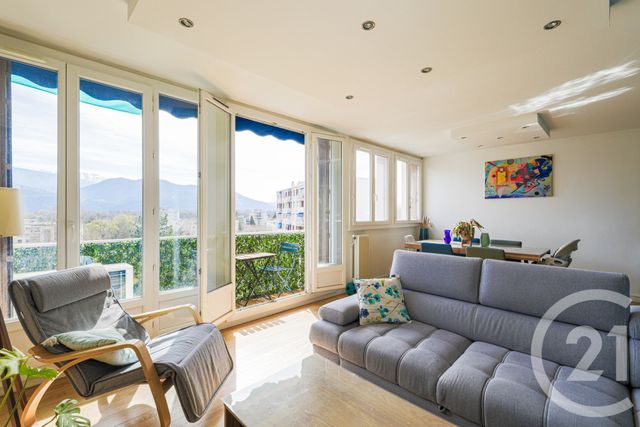 Appartement T4 à vendre - 3 pièces - 69.13 m2 - MEYLAN - 38 - RHONE-ALPES - Century 21 Victor Hugo