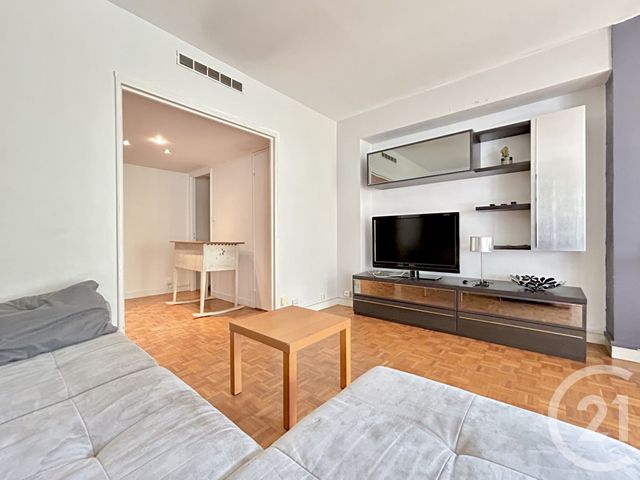 Appartement T4 à louer - 4 pièces - 91.02 m2 - GRENOBLE - 38 - RHONE-ALPES - Century 21 Victor Hugo