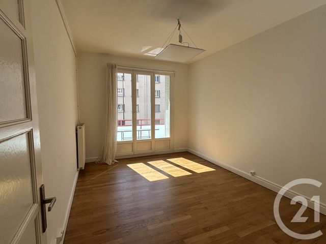 Appartement T4 à vendre - 4 pièces - 69.63 m2 - GRENOBLE - 38 - RHONE-ALPES - Century 21 Victor Hugo