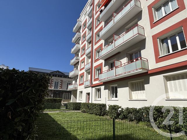 Appartement T4 à vendre - 4 pièces - 69.63 m2 - GRENOBLE - 38 - RHONE-ALPES - Century 21 Victor Hugo