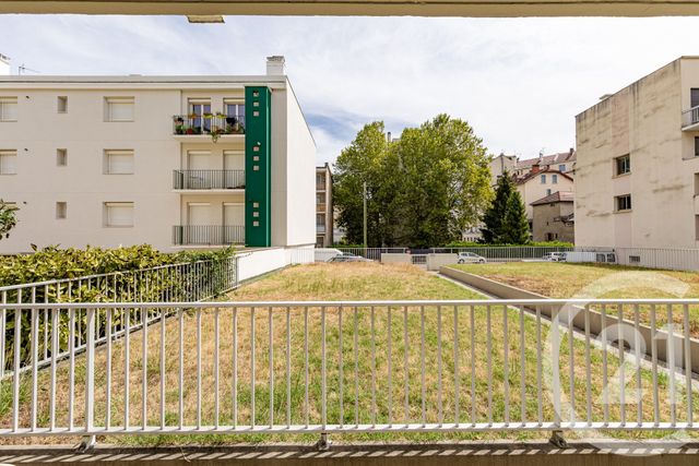 Appartement F2 à vendre - 2 pièces - 32.1 m2 - GRENOBLE - 38 - RHONE-ALPES - Century 21 Victor Hugo