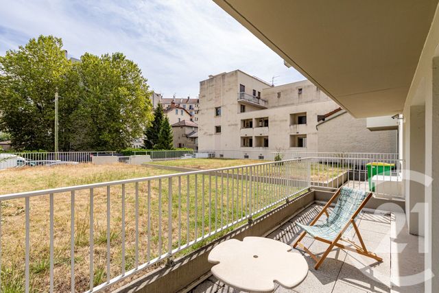 Appartement F2 à vendre - 2 pièces - 32.1 m2 - GRENOBLE - 38 - RHONE-ALPES - Century 21 Victor Hugo