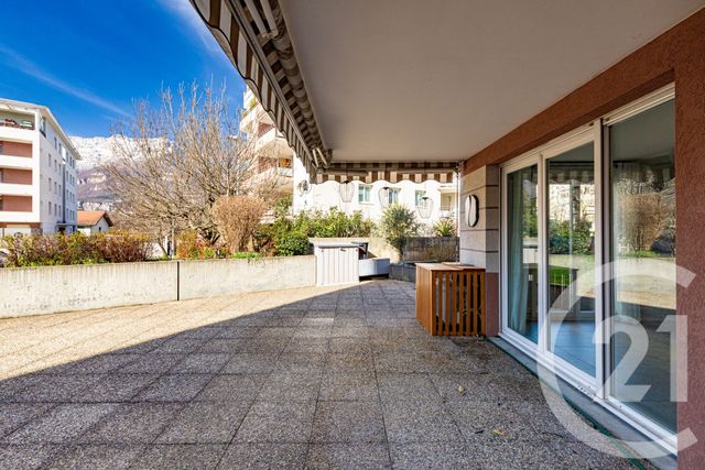 Appartement T5 à vendre - 5 pièces - 108.0 m2 - ECHIROLLES - 38 - RHONE-ALPES - Century 21 Victor Hugo