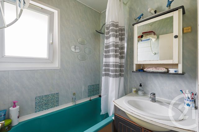 maison à vendre - 4 pièces - 83.0 m2 - ST EGREVE - 38 - RHONE-ALPES - Century 21 Victor Hugo