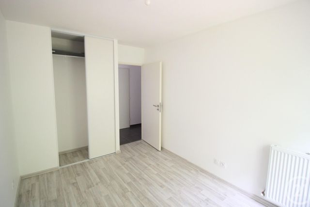Appartement T3 à louer - 3 pièces - 67.5 m2 - SASSENAGE - 38 - RHONE-ALPES - Century 21 Victor Hugo
