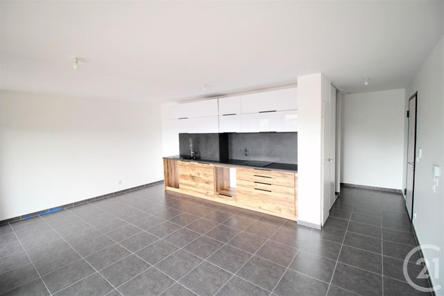 Appartement T3 à louer - 3 pièces - 67.5 m2 - SASSENAGE - 38 - RHONE-ALPES - Century 21 Victor Hugo