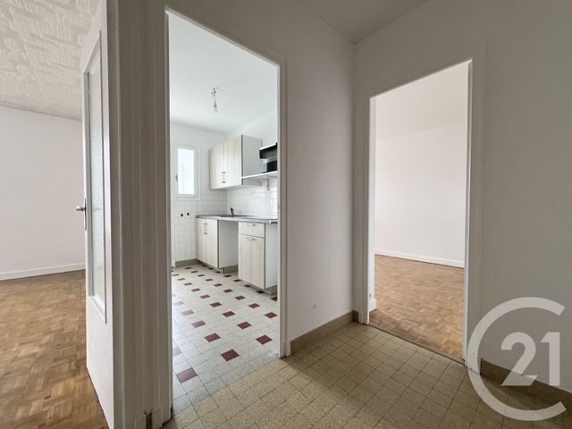 Appartement T2 à louer - 2 pièces - 42.38 m2 - SASSENAGE - 38 - RHONE-ALPES - Century 21 Victor Hugo