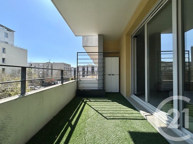 Appartement T2 à louer - 2 pièces - 48.39 m2 - GRENOBLE - 38 - RHONE-ALPES - Century 21 Victor Hugo