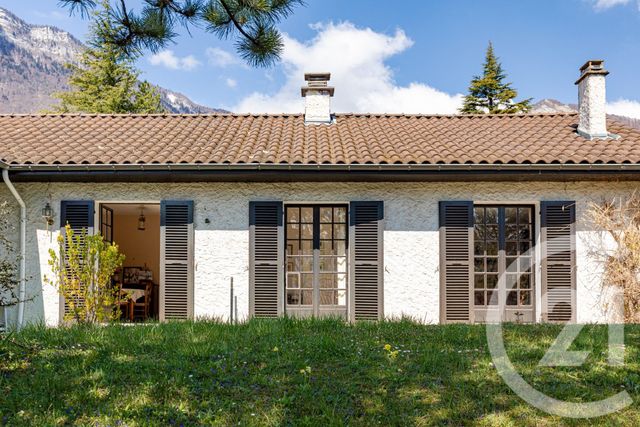 maison à vendre - 5 pièces - 150.0 m2 - ST ISMIER - 38 - RHONE-ALPES - Century 21 Victor Hugo