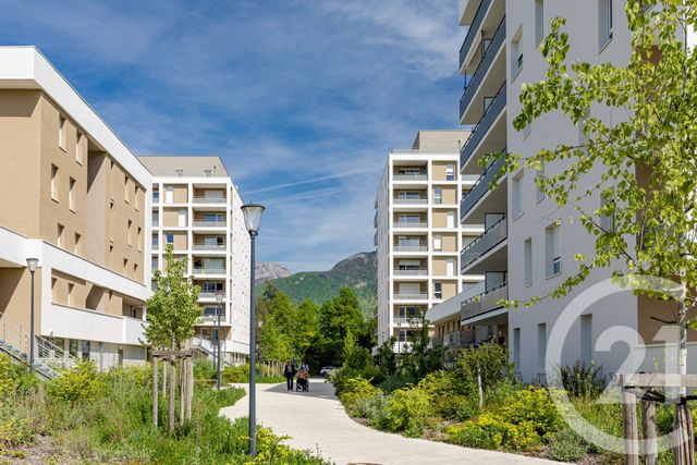 Appartement F2 à vendre - 2 pièces - 45.56 m2 - GRENOBLE - 38 - RHONE-ALPES - Century 21 Victor Hugo