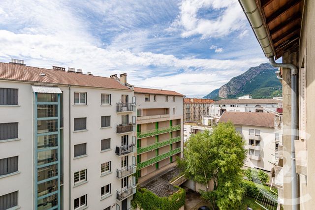 Appartement F3 à vendre - 3 pièces - 72.0 m2 - GRENOBLE - 38 - RHONE-ALPES - Century 21 Victor Hugo