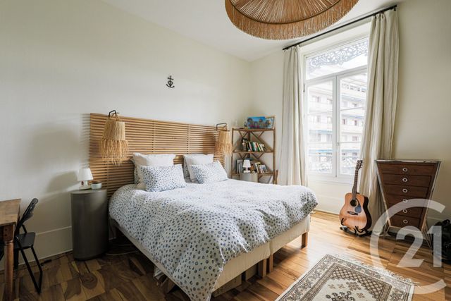 Appartement F4 à vendre - 4 pièces - 130.0 m2 - GRENOBLE - 38 - RHONE-ALPES - Century 21 Victor Hugo