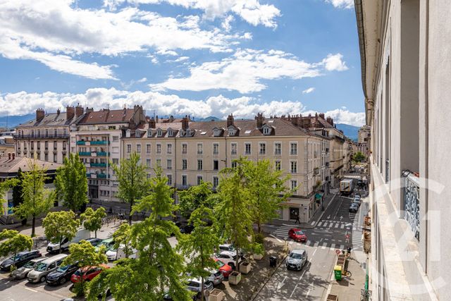 Appartement F4 à vendre - 4 pièces - 130.0 m2 - GRENOBLE - 38 - RHONE-ALPES - Century 21 Victor Hugo