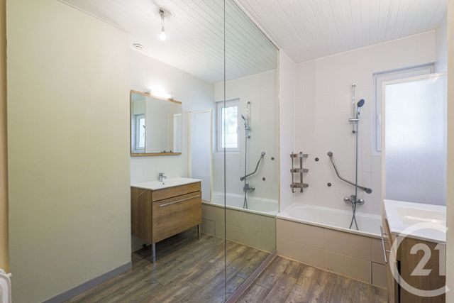 maison à vendre - 4 pièces - 92.76 m2 - ST EGREVE - 38 - RHONE-ALPES - Century 21 Victor Hugo