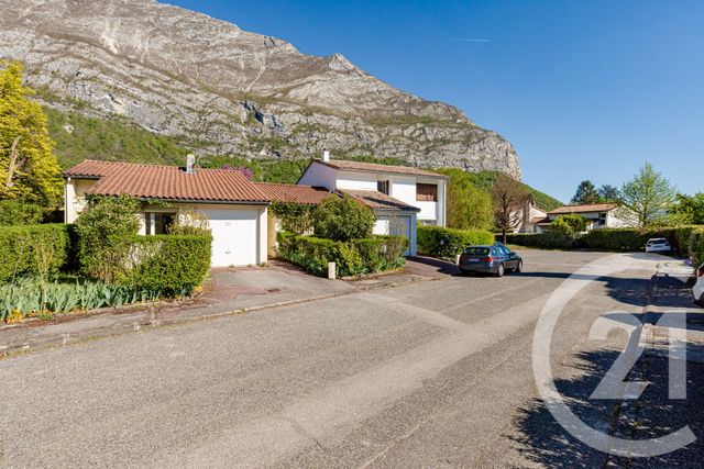 maison à vendre - 4 pièces - 92.76 m2 - ST EGREVE - 38 - RHONE-ALPES - Century 21 Victor Hugo