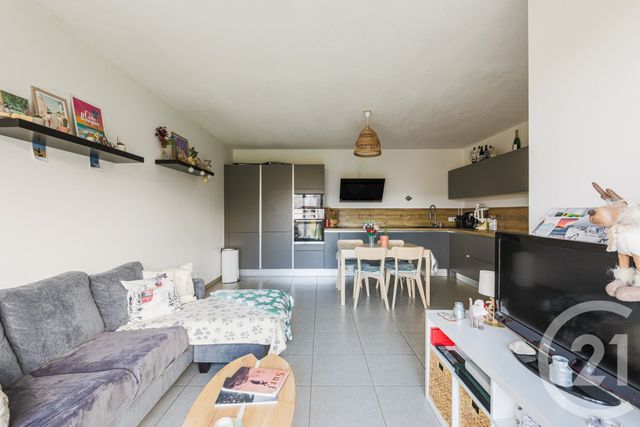 Appartement F3 à vendre - 3 pièces - 75.67 m2 - EYBENS - 38 - RHONE-ALPES - Century 21 Victor Hugo