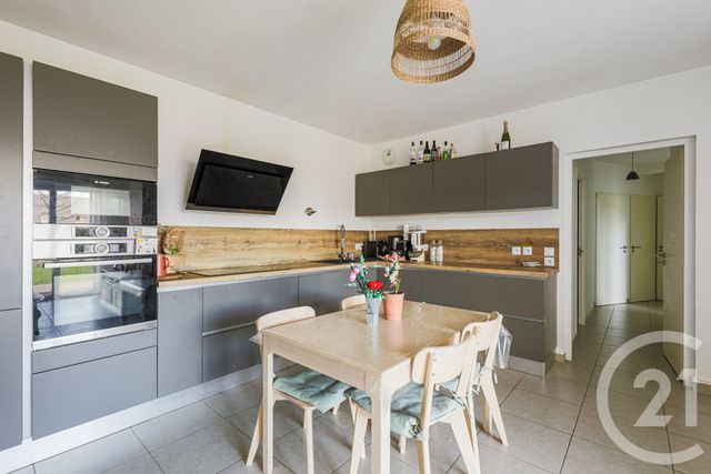 Appartement F3 à vendre - 3 pièces - 75.67 m2 - EYBENS - 38 - RHONE-ALPES - Century 21 Victor Hugo