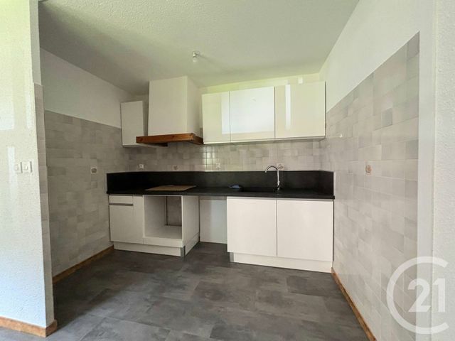 Appartement T2 à louer - 2 pièces - 57.55 m2 - NOYAREY - 38 - RHONE-ALPES - Century 21 Victor Hugo